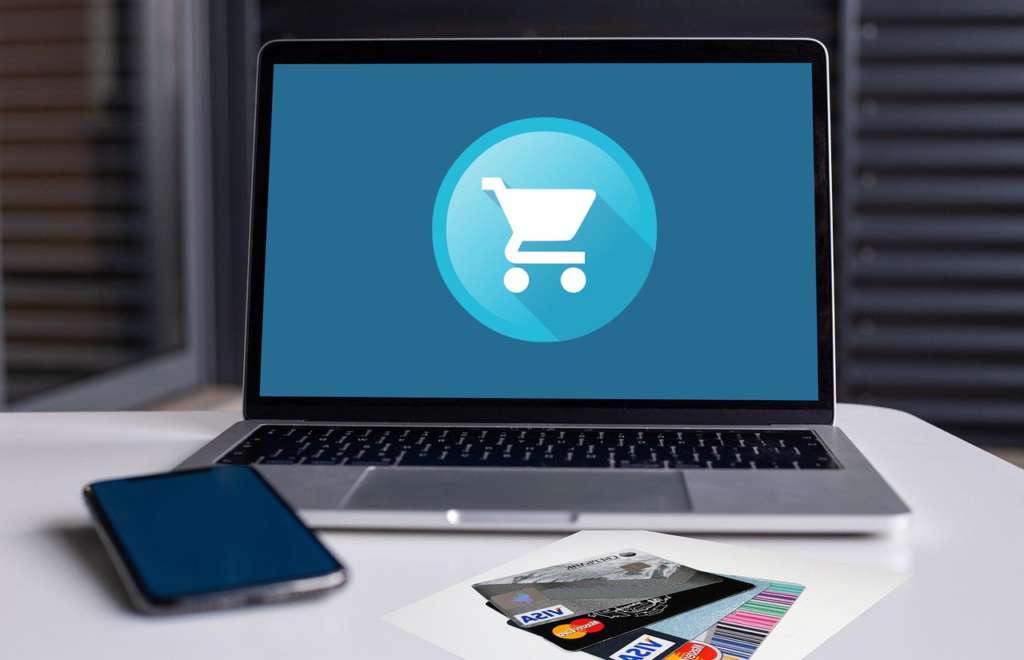 eCommerce myths - Dresma blog